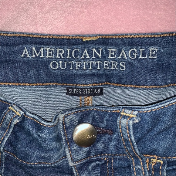 AEO Hi-Rise Shortie - Picture 2 of 4